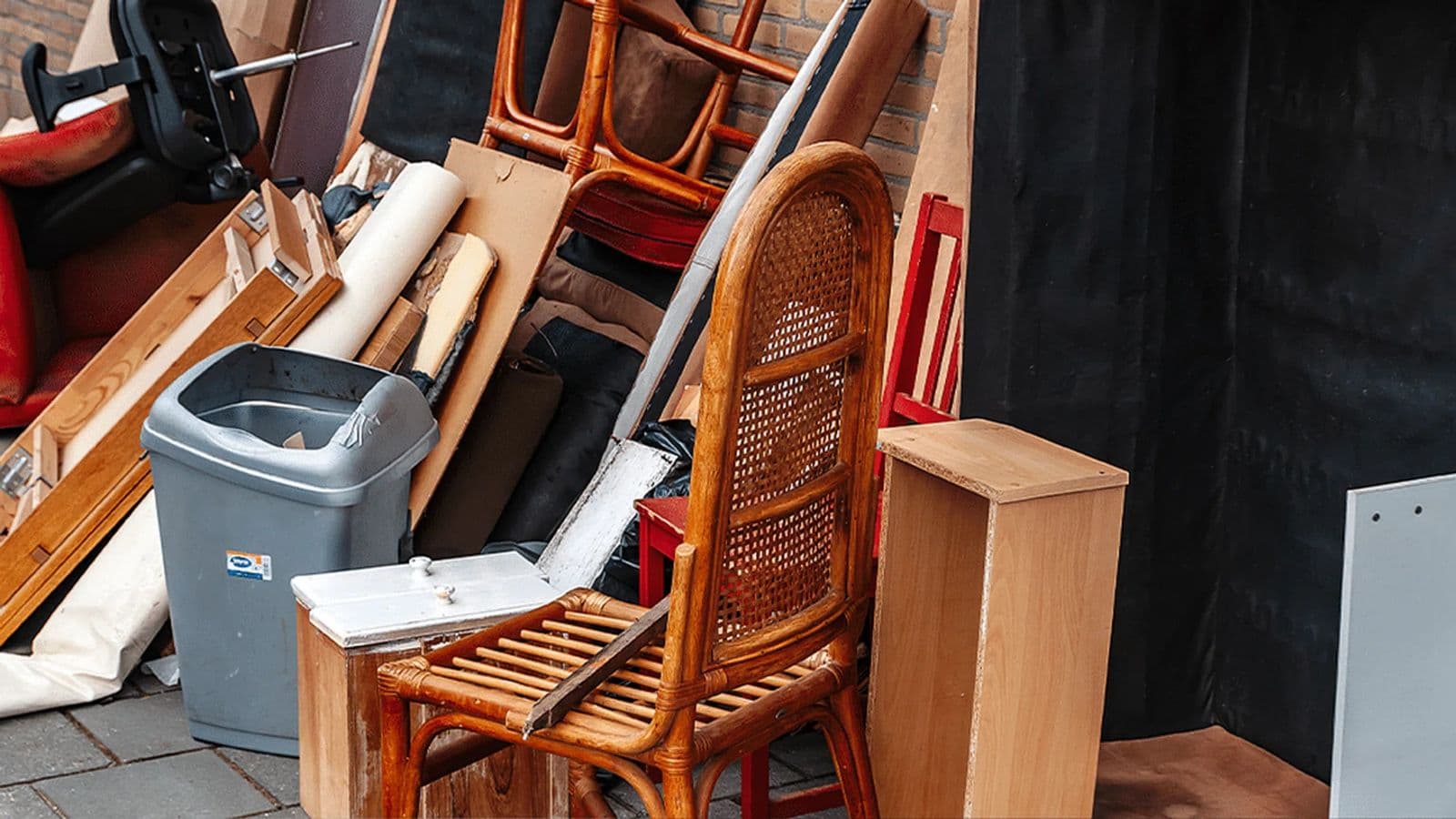 Furniture Dismantling & Removal