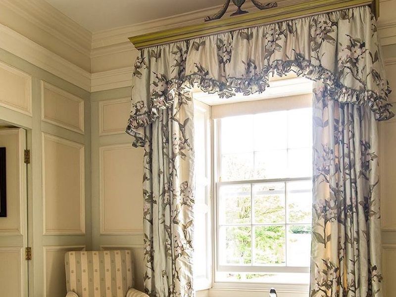 Window Pelmet